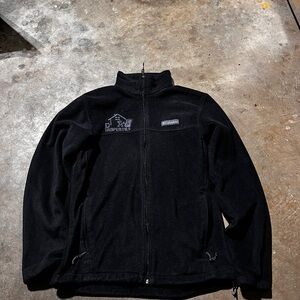 COLUMBIA ZIP UP 
SIZE M